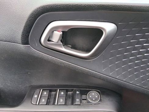 Used 2020 Kia Soul GT-Line w/ GT 2.0L Power Sunroof Package FWD image 14