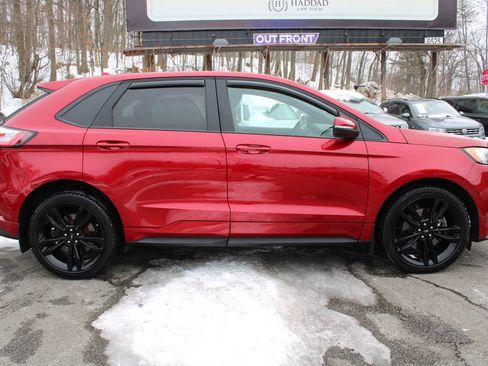 Used 2020 Ford Edge ST w/ Equipment Group 401A image 7