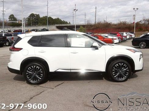 New 2026 Nissan Rogue Platinum w/ Platinum Premium Package AWD/4WD image 4