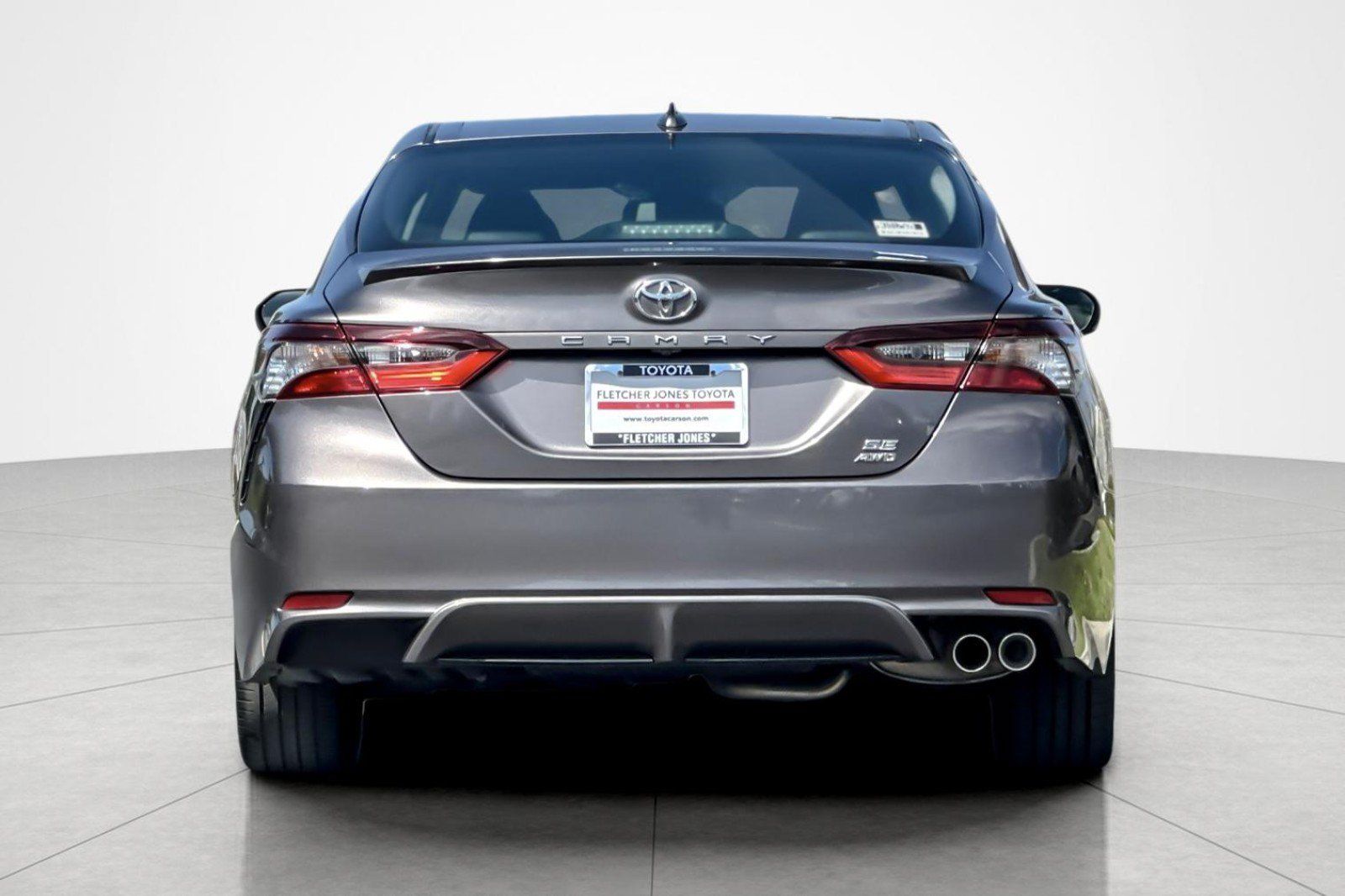 Used 2024 Toyota Camry SE w/ Cold Weather Package AWD/4WD image 4