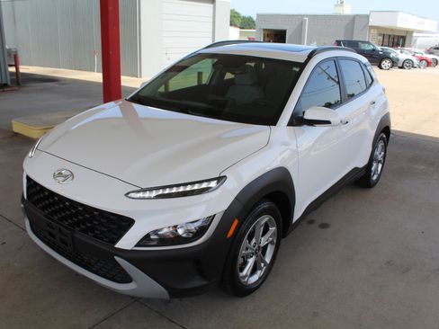 Used 2023 Hyundai Kona SEL w/ Convenience Package FWD image 47