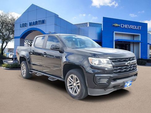 Used 2021 Chevrolet Colorado W/T w/ Custom Special Edition image 2