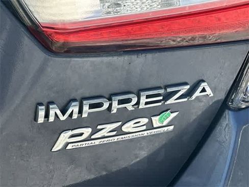 Used 2017 Subaru Impreza 2.0i image 16
