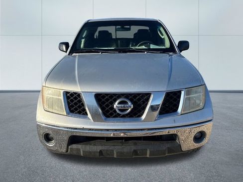 Used 2008 Nissan Frontier SE w/ SE Value Truck Pkg AWD/4WD image 6