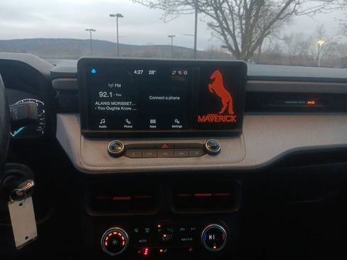 Used 2022 Ford Maverick XLT w/ Equipment Group 300A Standard image 25