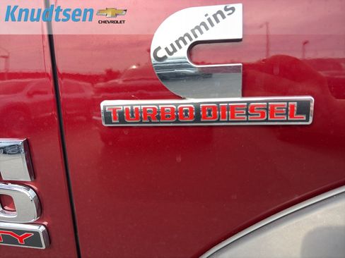 Used 2018 RAM 3500 Tradesman w/ Chrome Appearance Group AWD/4WD image 10