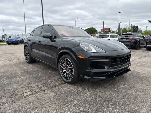 Used 2020 Porsche Cayenne Turbo AWD/4WD image 2