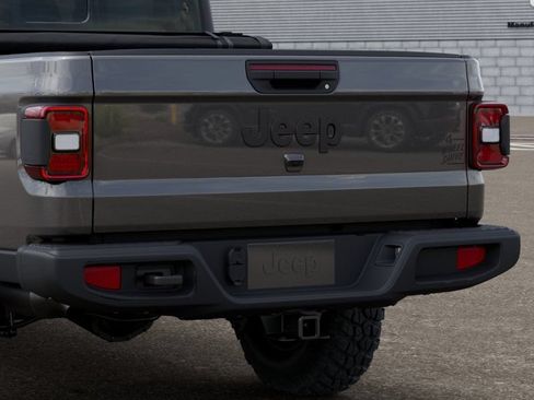 New 2026 Jeep Gladiator Sport AWD/4WD image 13