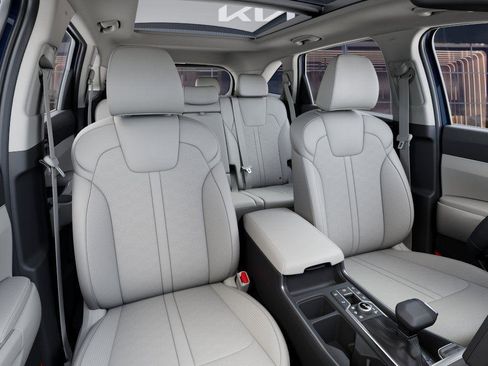 New 2026 Kia Sorento S AWD/4WD image 16