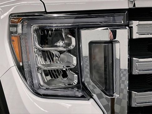 Used 2023 GMC Sierra 3500 SLE w/ SLE Value Package image 28