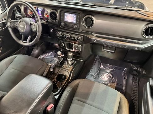 Used 2021 Jeep Wrangler Unlimited Sport image 40