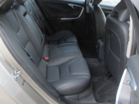 Used 2015 Volvo S60 T5 Premier FWD image 19