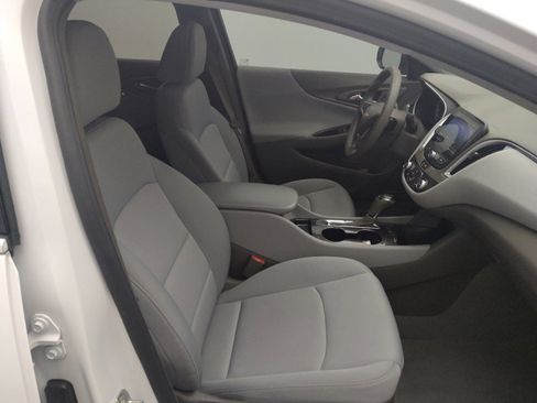 Used 2020 Chevrolet Malibu LS FWD image 21