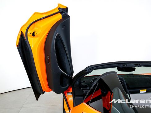New 2026 McLaren Artura Spider RWD image 12