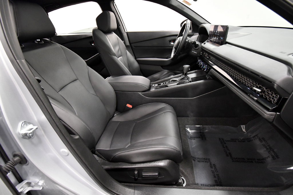Used 2025 Honda Accord Sport image 19