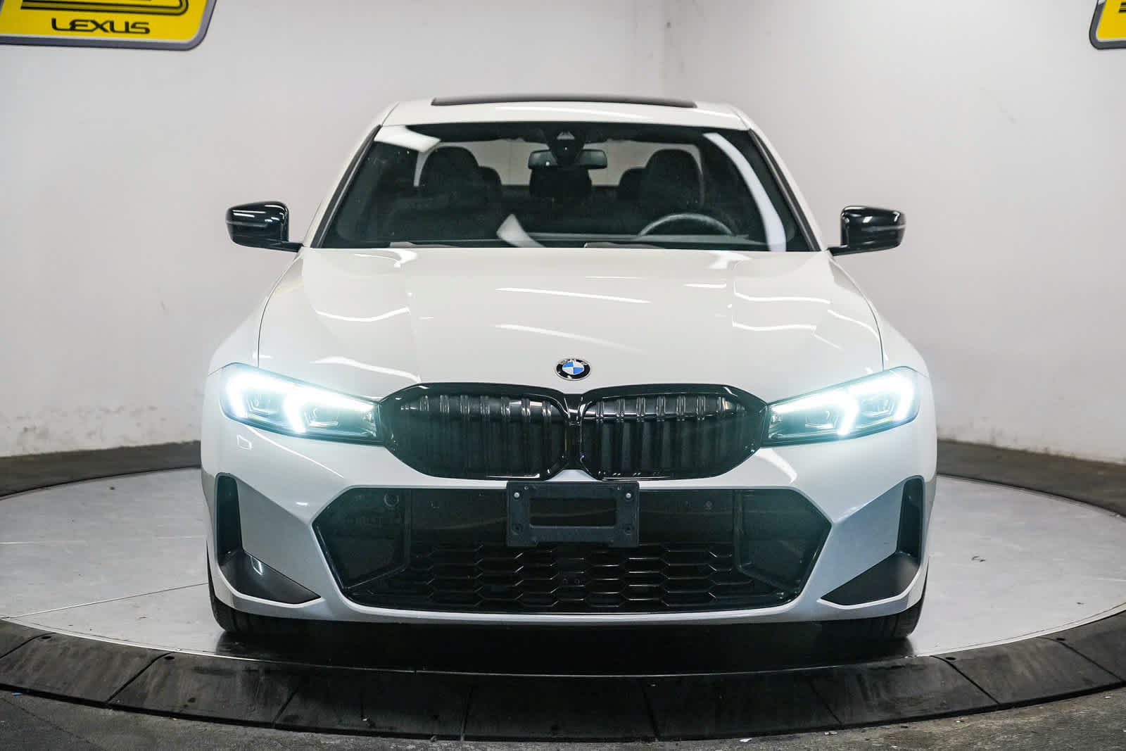 Used 2023 BMW 330i Sedan w/ M Sport Package RWD image 8