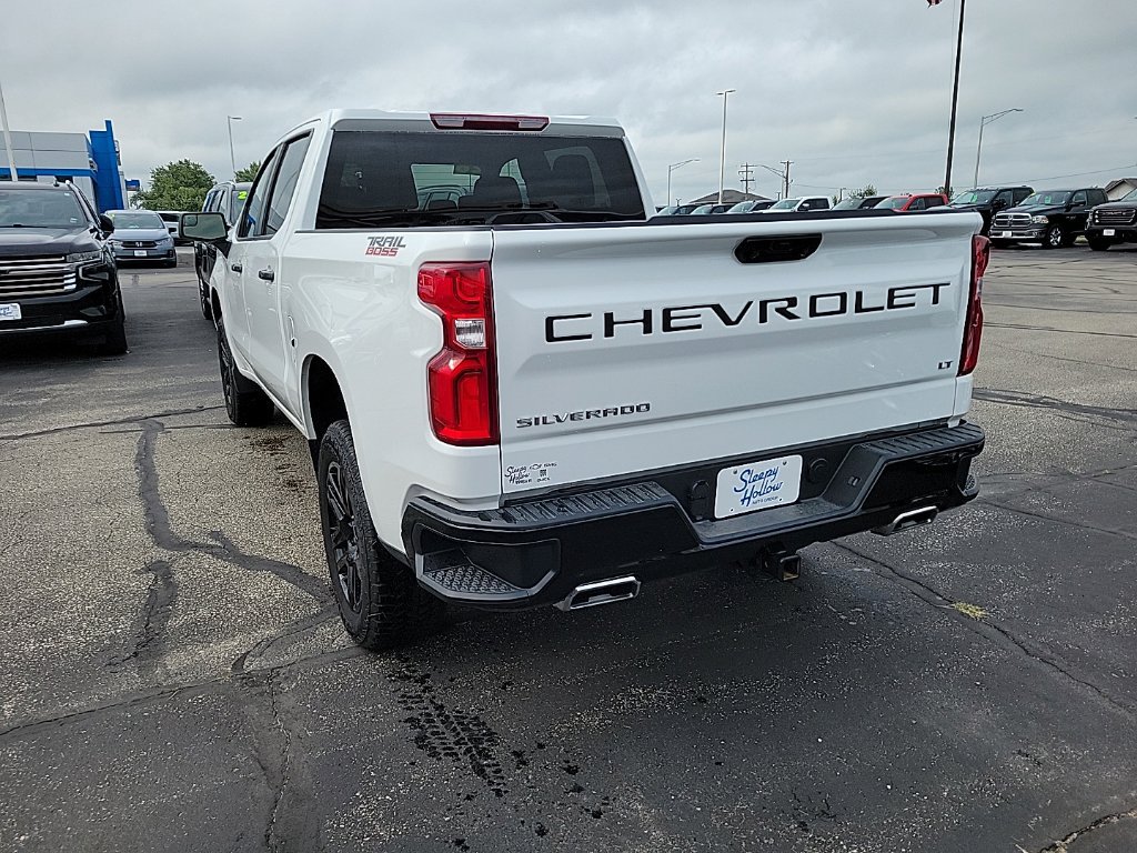 Used 2026 Chevrolet Silverado 1500 LT Trail Boss w/ Protection Package AWD/4WD image 7