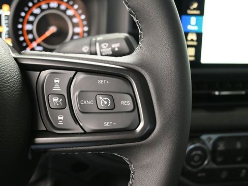 New 2026 Jeep Gladiator Sport AWD/4WD image 25