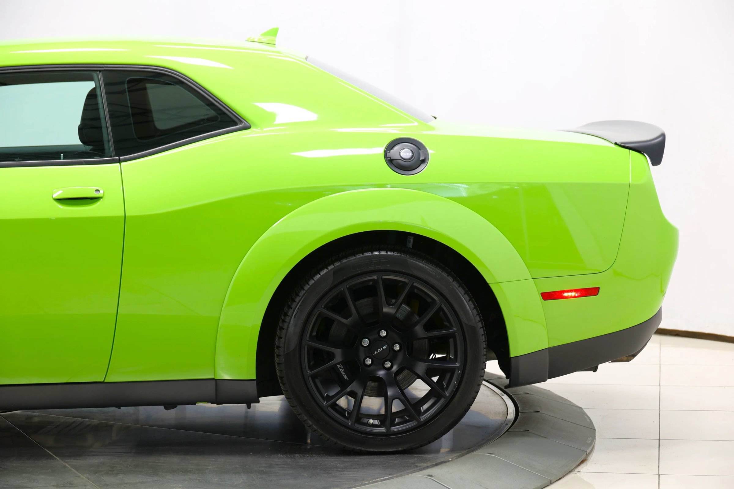 Used 2023 Dodge Challenger SRT Hellcat RWD image 9