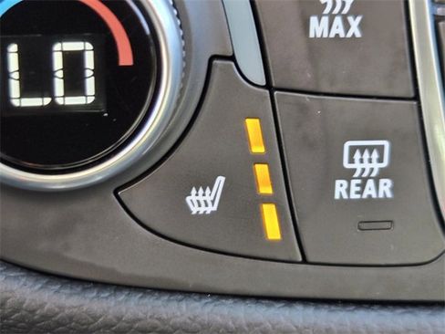 Used 2024 Chevrolet Equinox LT image 24