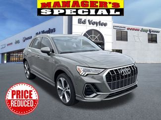 Used 2020 Audi Q3 2.0T Prestige video 1