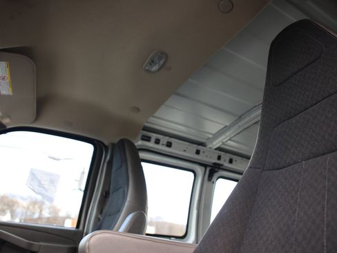 Used 2024 Chevrolet Express 2500 w/ Driver Convenience Package image 19