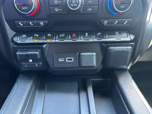 Used 2019 Chevrolet Silverado 1500 High Country AWD/4WD image 5