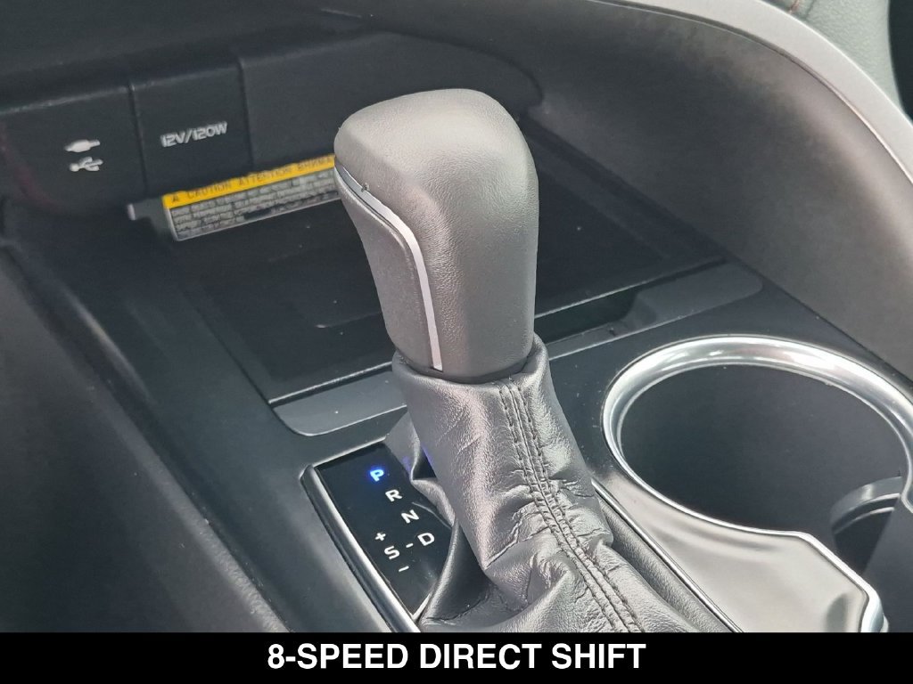 Used 2019 Toyota Camry XLE w/ Navigation Package FWD image 8