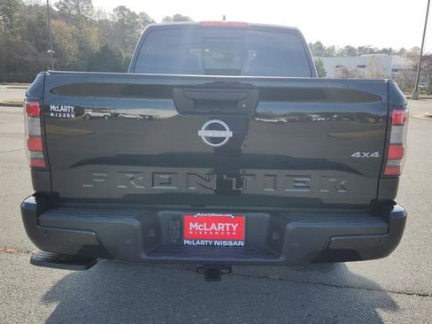 New 2026 Nissan Frontier SV w/ All-Weather Content Package AWD/4WD image 4