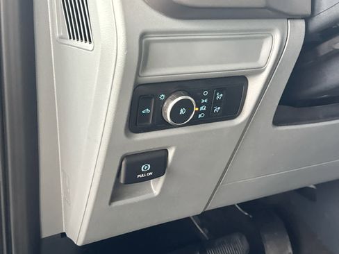 Used 2024 Ford F150 XLT image 13