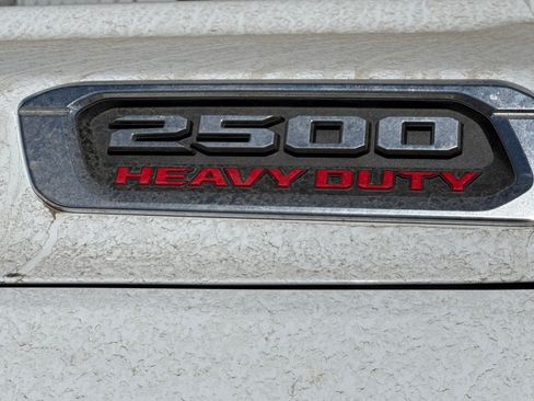 New 2026 RAM 2500 Big Horn AWD/4WD image 25