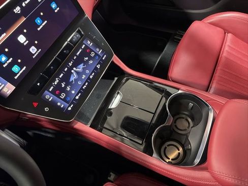Used 2023 Maserati Grecale Modena AWD/4WD image 25