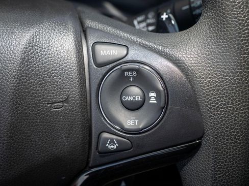 Used 2022 Honda HR-V EX image 33