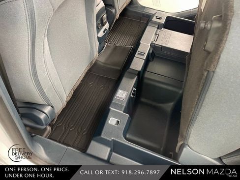 Used 2023 Ford Maverick XLT image 39