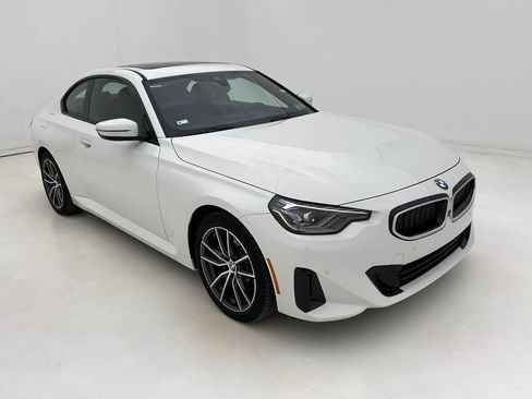 Certified 2025 BMW 230i xDrive Coupe w/ Premium Package image 2