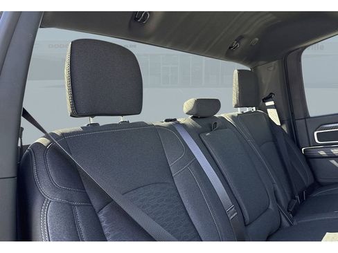 New 2026 RAM 2500 Big Horn AWD/4WD image 22