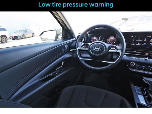 Certified 2024 Hyundai Elantra SEL w/ Convenience Package FWD image 10
