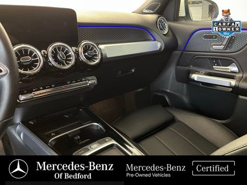 Used 2024 Mercedes-Benz GLB 250 4MATIC image 33