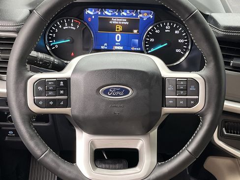 Certified 2024 Ford Expedition XLT AWD/4WD image 16