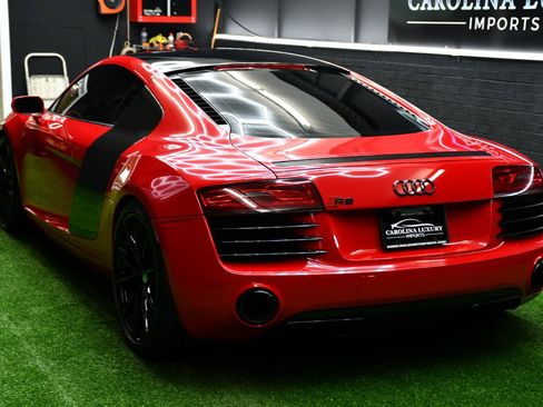 Used 2014 Audi R8 V8 w/ Convenience Package AWD/4WD image 8