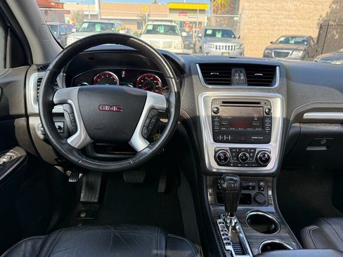 Used 2014 GMC Acadia SLT FWD image 17