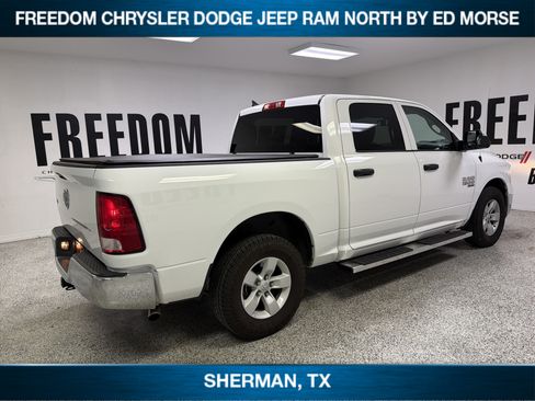 Used 2023 RAM 1500 Classic SLT w/ Trailer & Traction Group RWD image 4