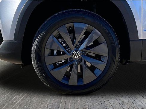 Used 2023 Volkswagen Taos S image 8