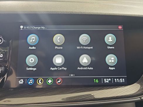 Used 2023 Buick Envision Preferred FWD image 27