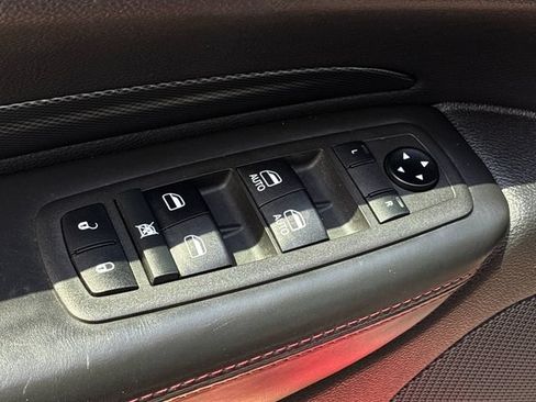 Used 2021 Dodge Durango R/T w/ Technology Group RWD image 13