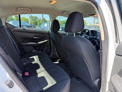 Used 2020 Nissan Sentra SR FWD image 15