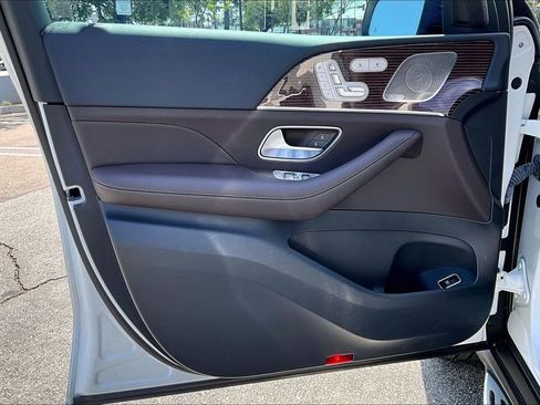 Used 2022 Mercedes-Benz GLE 350 w/ AMG Line Exterior image 20