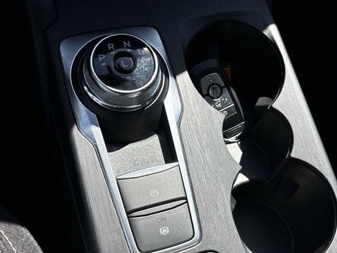 Used 2025 Ford Escape Active AWD/4WD image 15