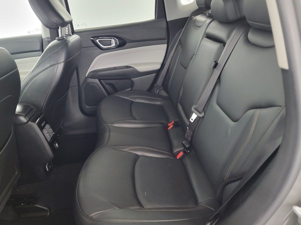 Used 2022 Jeep Compass Limited AWD/4WD image 13