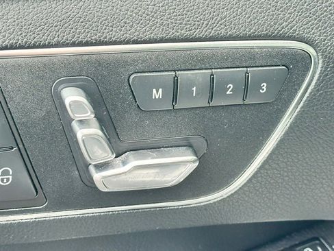 Used 2014 Mercedes-Benz E 350 4MATIC Sedan image 8